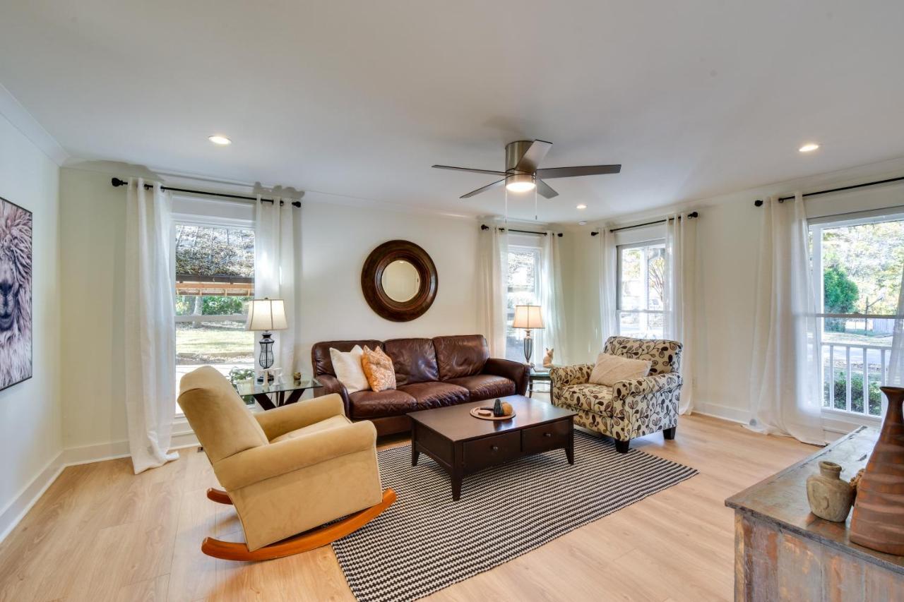 Tranquil Travelers Rest Home With Fire Pit! Exterior photo